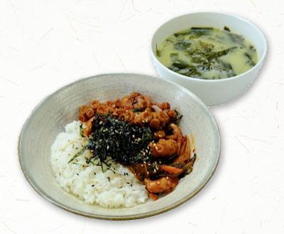 매콤 낙지덮밥 이미지